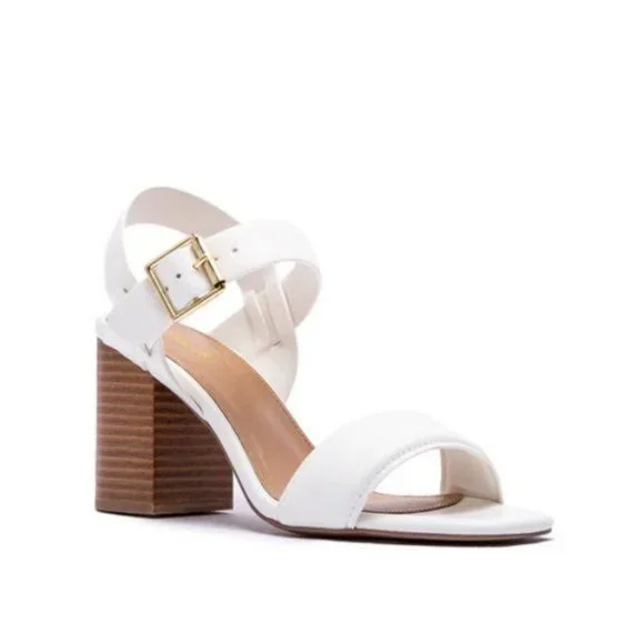 !! NEW !! Vegan Leather Ankle Strap Block Heels in White - Picture 4 of 8